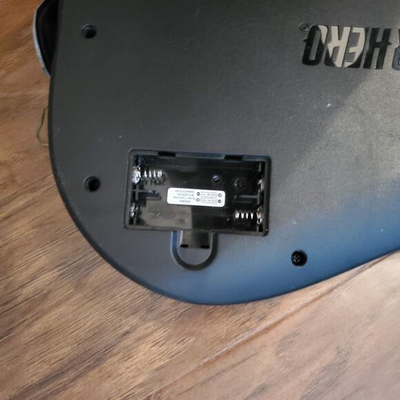 Guitar Hero by Activision -Hero Power no dongle w/Strap - Picture 7 of 8